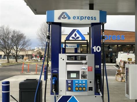 boise gas stations with nfc reader|gas stations in 83707.